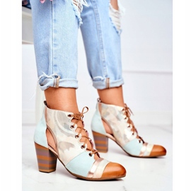 Naisten saappaat kantapäällä Nahka Maciejka Spring 03938-04 beige monivärinen vihreä 2