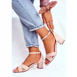 FW1 Beige mokkanahkaiset sandaalit Nela -baarissa 2