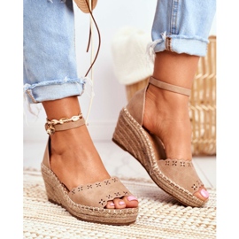 EVE Naisten Sandaalit On Wedge Espadrilles Beige Jousimies 1