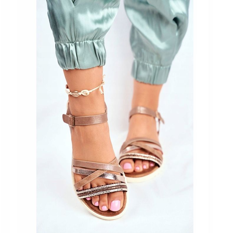 EVE Naisten sandaalit Flat Brown Replay ruskea 2