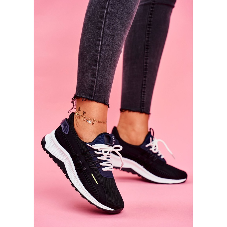 BUGO Naisten urheilukengät Musta Pamela 1