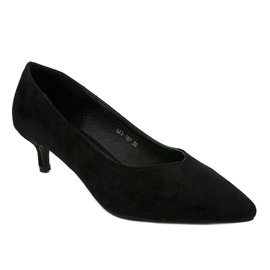 LEI-167-kantapäässä mustat pumput 1