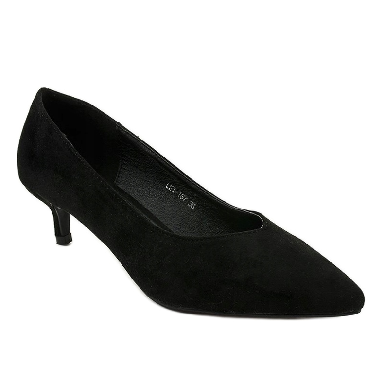 LEI-167-kantapäässä mustat pumput 1