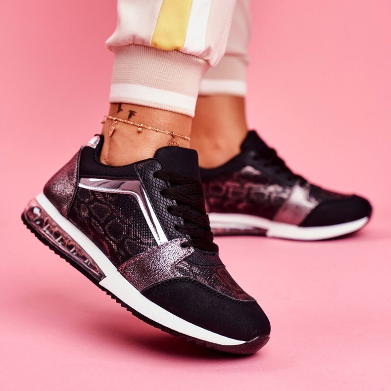 SEA Naisten urheilukengät Tennarit Musta Helly 1