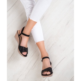 SHELOVET Kevyet avoimet sandaalit musta 1