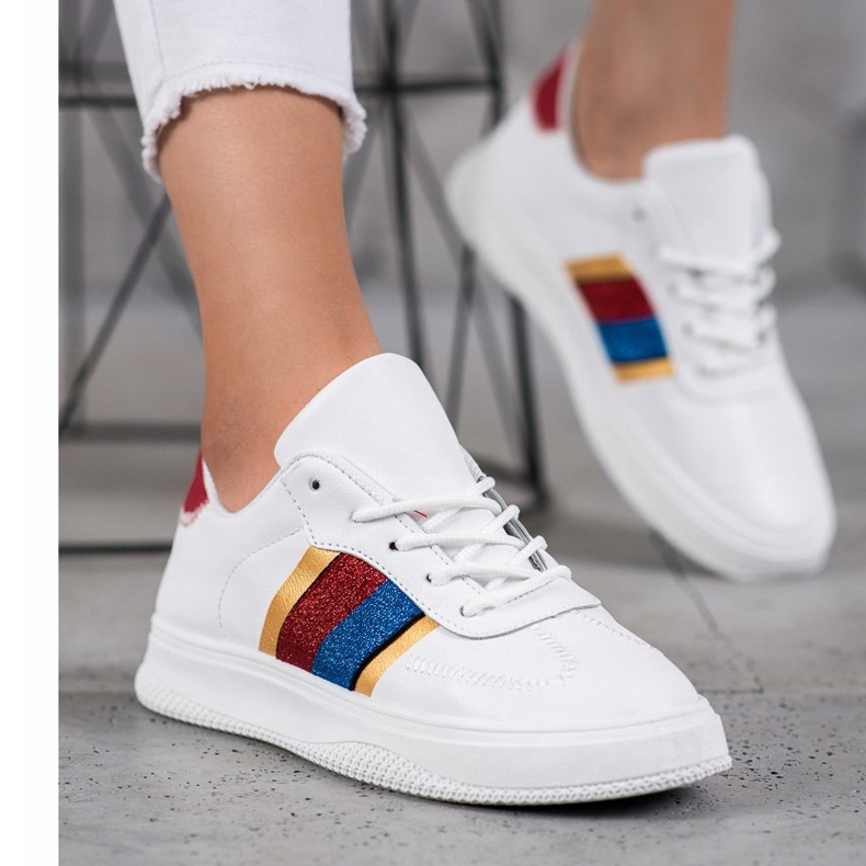 Small Swan Muodikkaat urheilukengät valkoinen 1