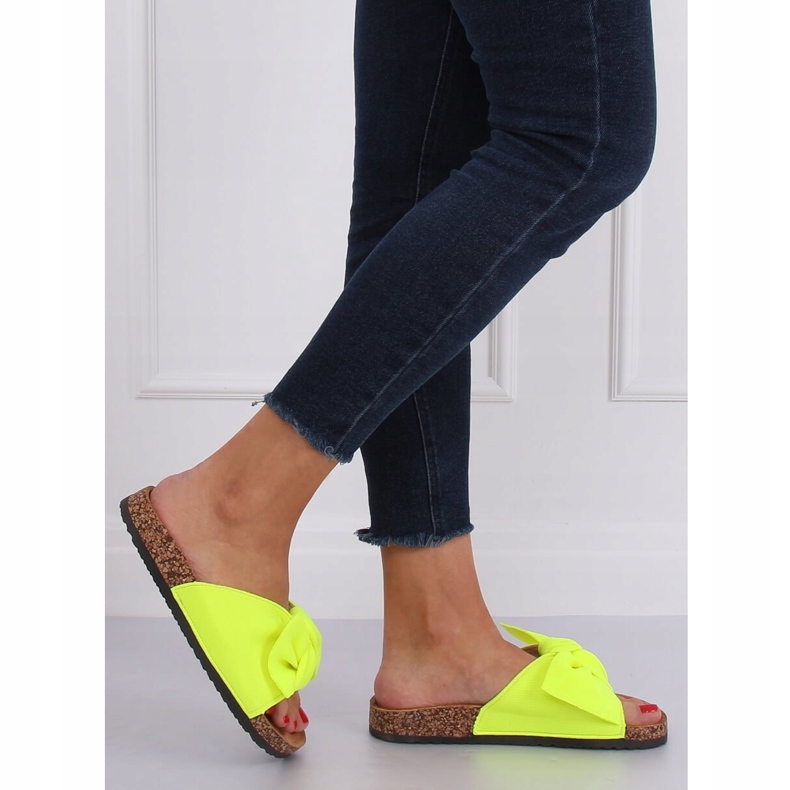 Neon CK108 tohvelit korkkipohjassa keltainen 1