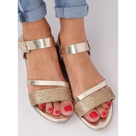 Kultaiset naisten sandaalit D-118 Gold kultainen 1