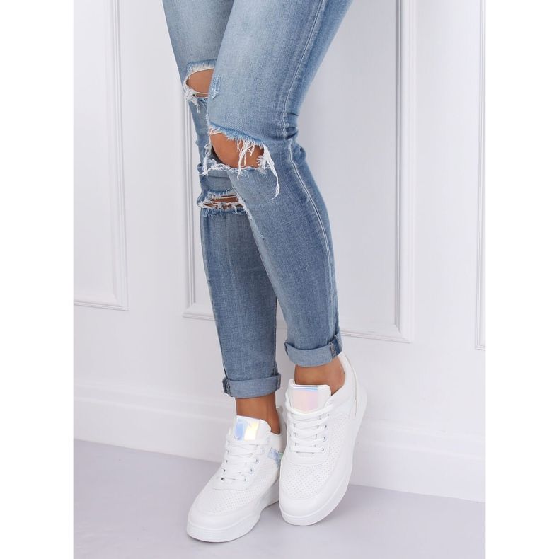 Valkoiset urheilukengät kiilakorot 85-429 VALKOINEN / HOPEA 2