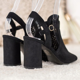 Small Swan Avoimet sandaalit tähdissä musta 1