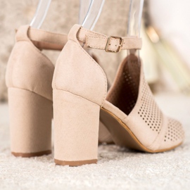 Small Swan Tyylikkäät Openwork -sandaalit beige 2 Small Swan Tyylikkäät Openwork -sandaalit beige 2