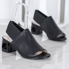 Goodin Slip-on kengät postissa musta 1