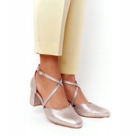 Naisten Avokkaat Maciejka Leather Golden 04070-25 kultainen 2