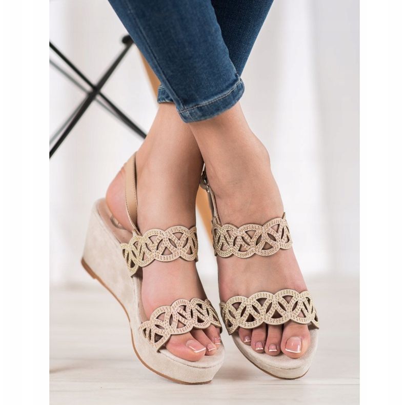 Aclys Wedge sandaalit beige 2