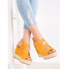 Small Swan Muoti Wedge Sandaalit keltainen 1 Small Swan Muoti Wedge Sandaalit keltainen 1