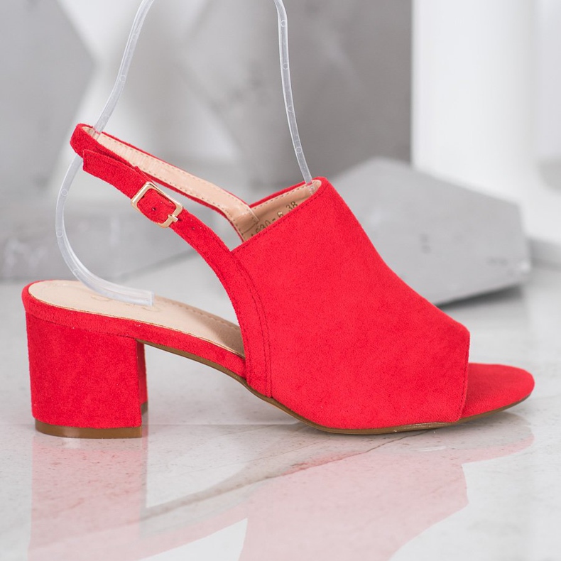 Small Swan Punaiset kengät postissa punainen 2