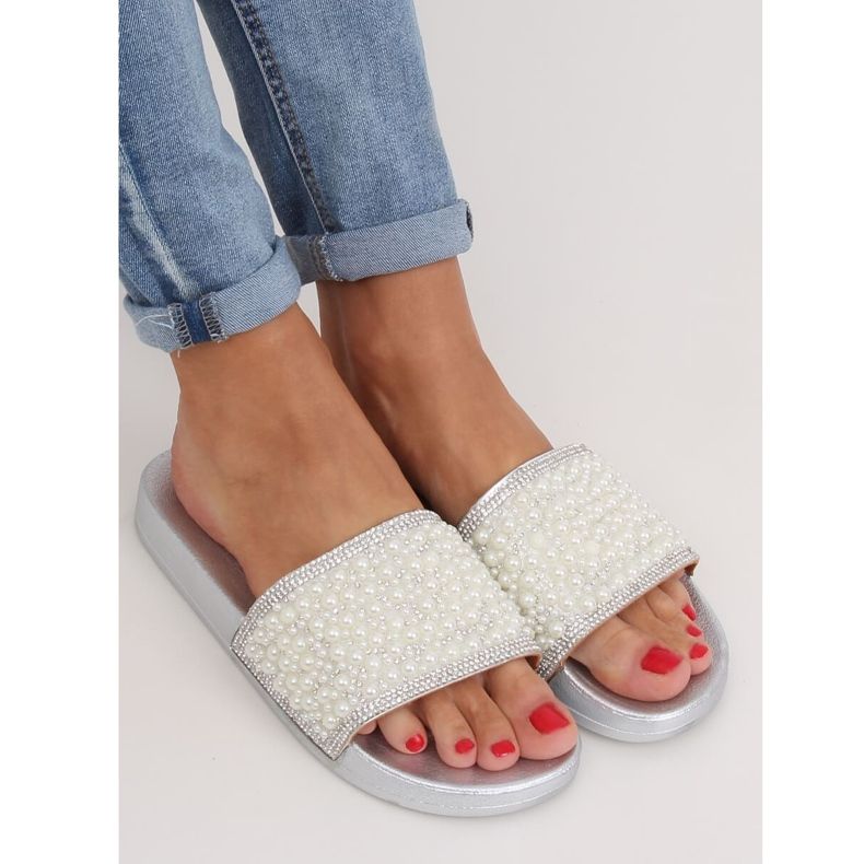 Hopeatossut helmillä BG63 Silver harmaa 1