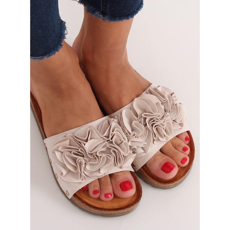 Naisten beige tossut F191 Beige 1