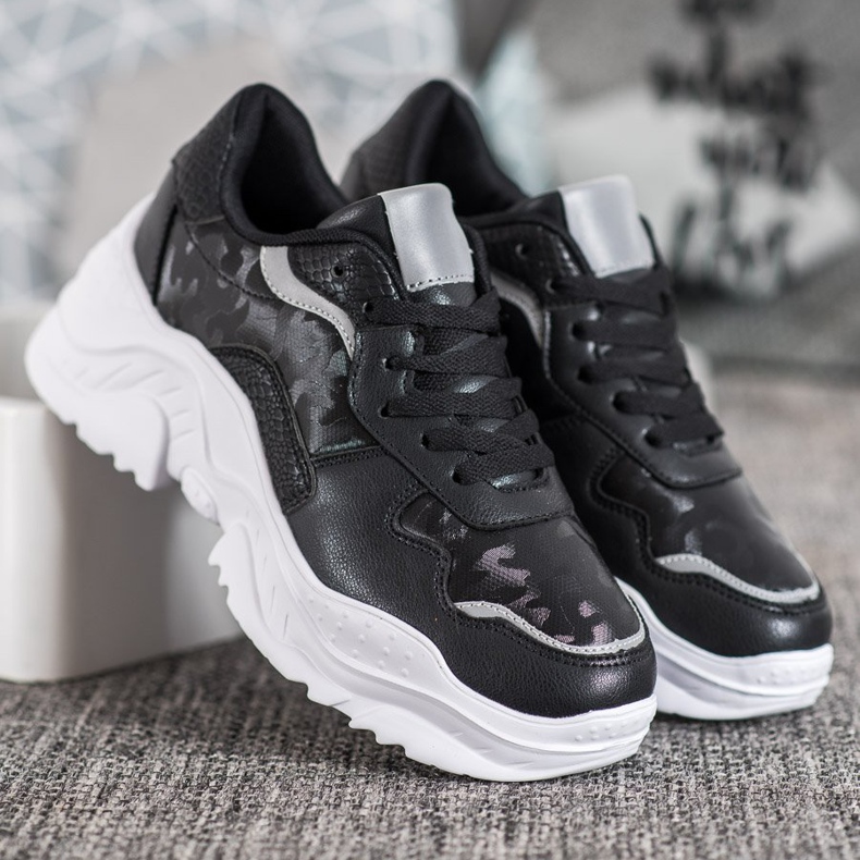 SHELOVET Kevyet lenkkarit musta 2