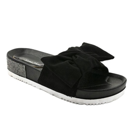 Mustat rento tossut LW-10-jousella 1