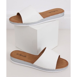 Valkoiset naisten tossut BQ-66 Valkoinen 1