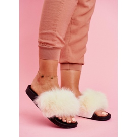 SEA Naisten tossut turkisvalkoisella Belmondolla valkoinen musta 1