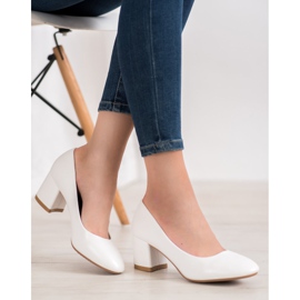 SHELOVET Valkoiset pumput Eco -nahalla valkoinen 2