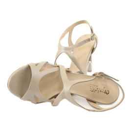 Naisten sandaalit beige helmi Espinto S339 / 32 4
