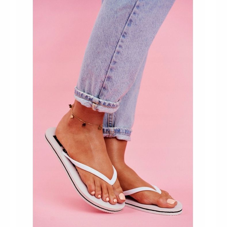 Naisten tohvelit Varvastossut Big Star White FF274A320 valkoinen 1