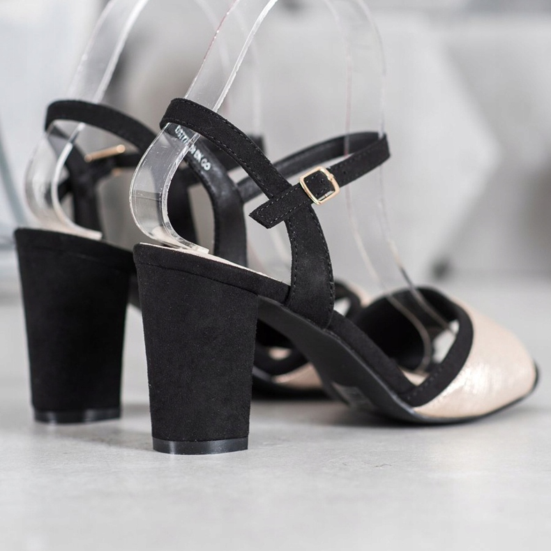 Filippo Korkeakorkoiset sandaalit musta keltainen 1