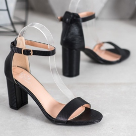 Small Swan Tyylikkäät korkeakorkoiset sandaalit musta 1