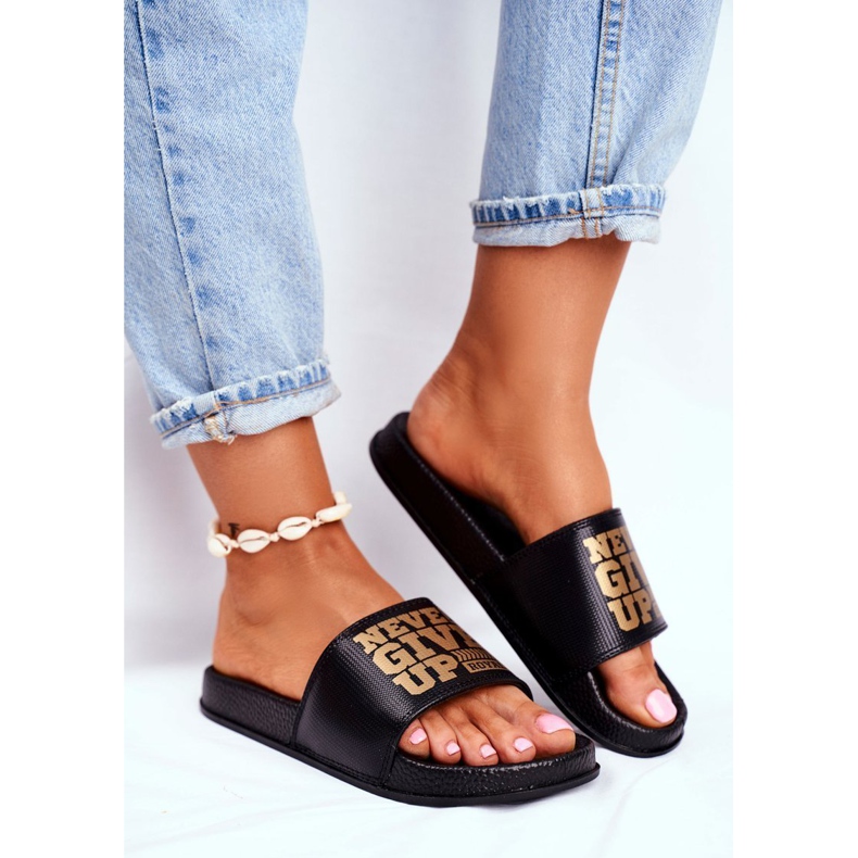 ADY Naisten tohvelit eivät koskaan anna periksi kulta musta keltainen 1