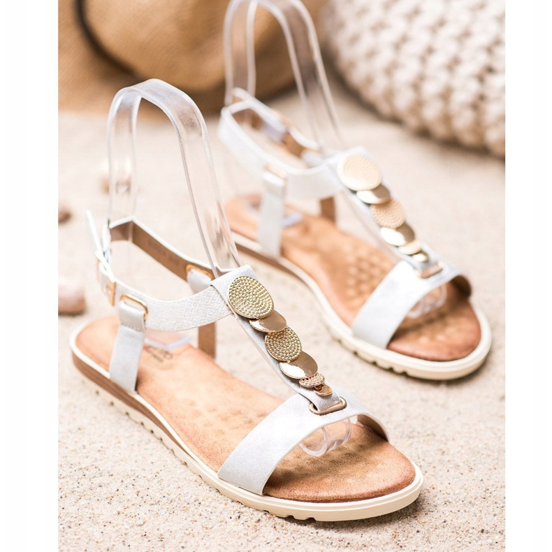 Evento Valkoiset sandaalit koristeilla valkoinen 1