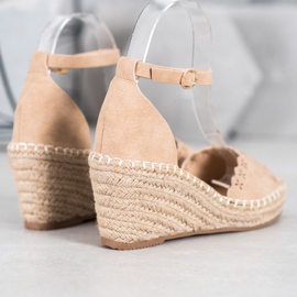 Evento Sandaalit avoimella kuviolla ruskea 2