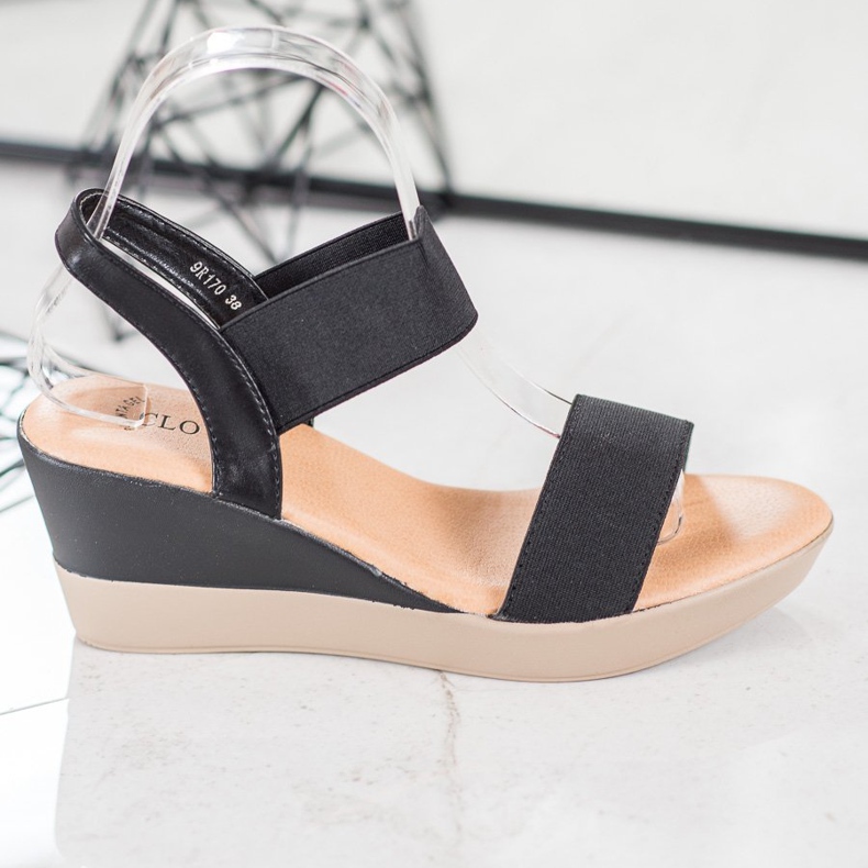 Clowse Kevyt Slip-On sandaalit musta 2