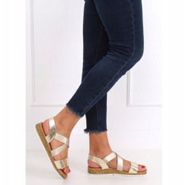 AM042 Kultaiset naisten kultaiset sandaalit kultainen 1