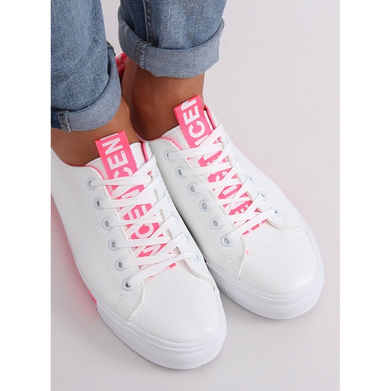 Valkoiset CC-17 Fushia naisten lenkkarit valkoinen vaaleanpunainen 1