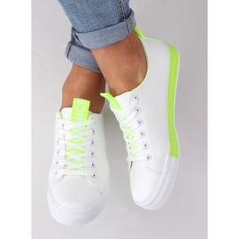 Valkoiset naisten lenkkarit CC-17 Green valkoinen vihreä 1