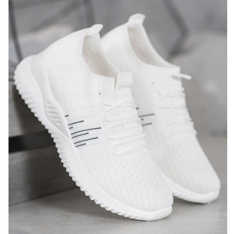 MCKEYLOR avoimet kengät valkoinen 1