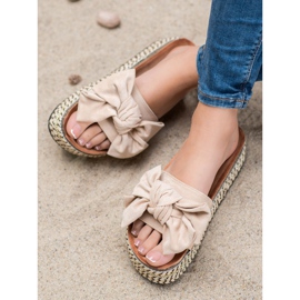 Seastar Tossut, joissa on jousi lavalla ruskea monivärinen 2