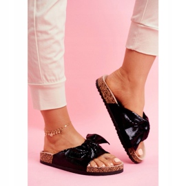 EVE Naisten tossut suurella jousella Black Lovely Time musta 1