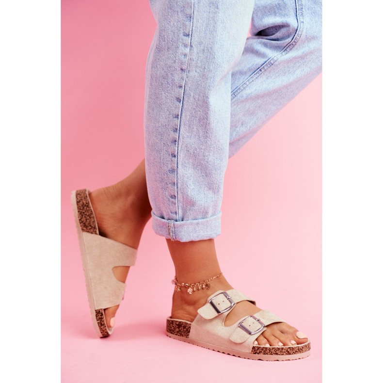 Naisten korkkivarvastossut beigeillä soljeilla 2