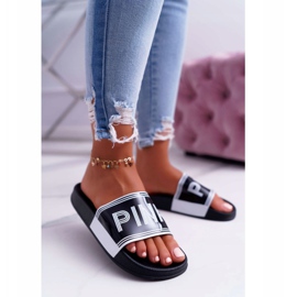 Naisten Vrita Black -tossut musta 1