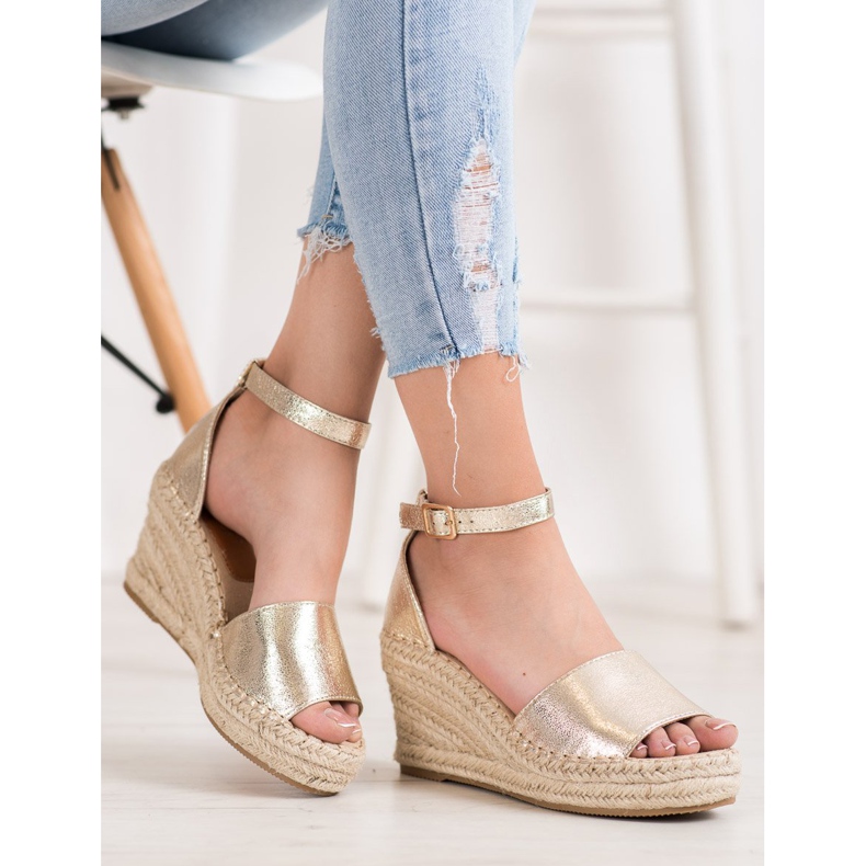 Seastar Sandaalit olki -kiilassa kultainen 1