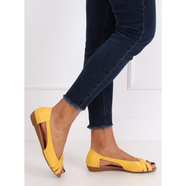 Ballerinat leikkaa hunajaa CC221P Keltainen 2