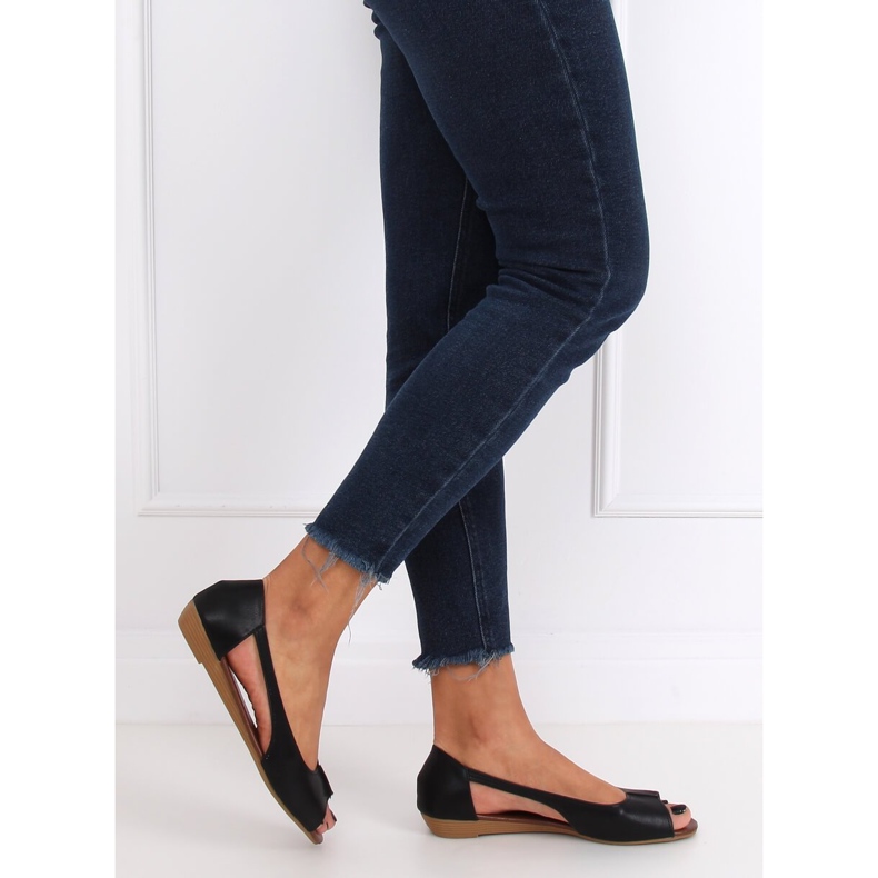 Musta NH-23P Mustat ballerinat näkyvillä 2