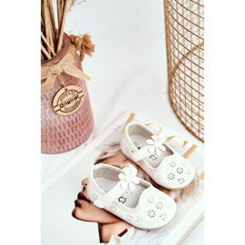 Apawwa Lasten ballerinat tarranauhalla Kwiatuszek, valkoinen 1