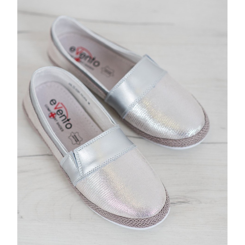 Evento Mukavat hopeiset lippalakit harmaa 1