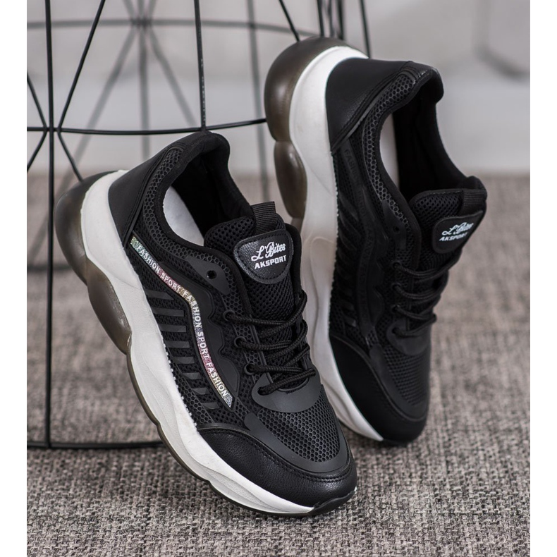 Via Giulia  Muoti Urheilukengät musta 1