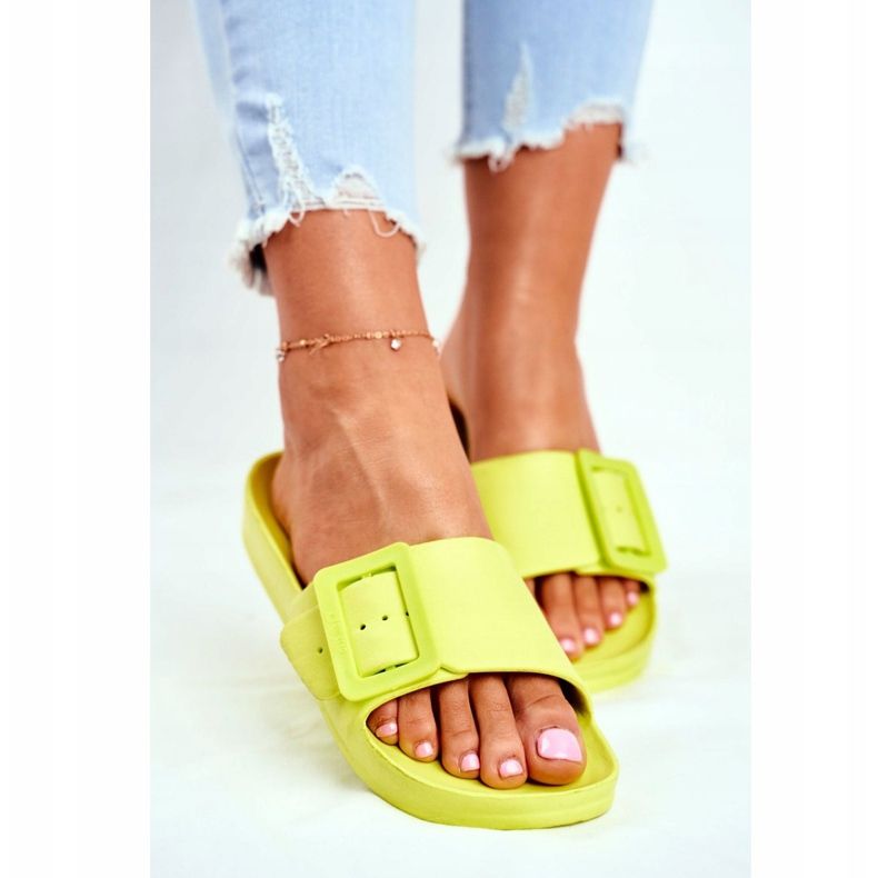 Naisten tossut Big Star, jossa vihreä solki FF274A390 2